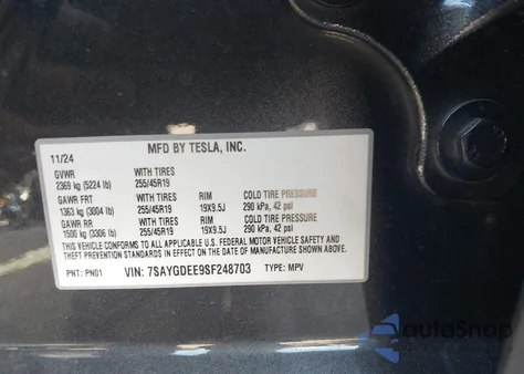 2025 Tesla Model Y Long Range Dual Motor All-Wheel Drive z USA, uszkodzony, nr VIN 7SAYGDEE9SF248703